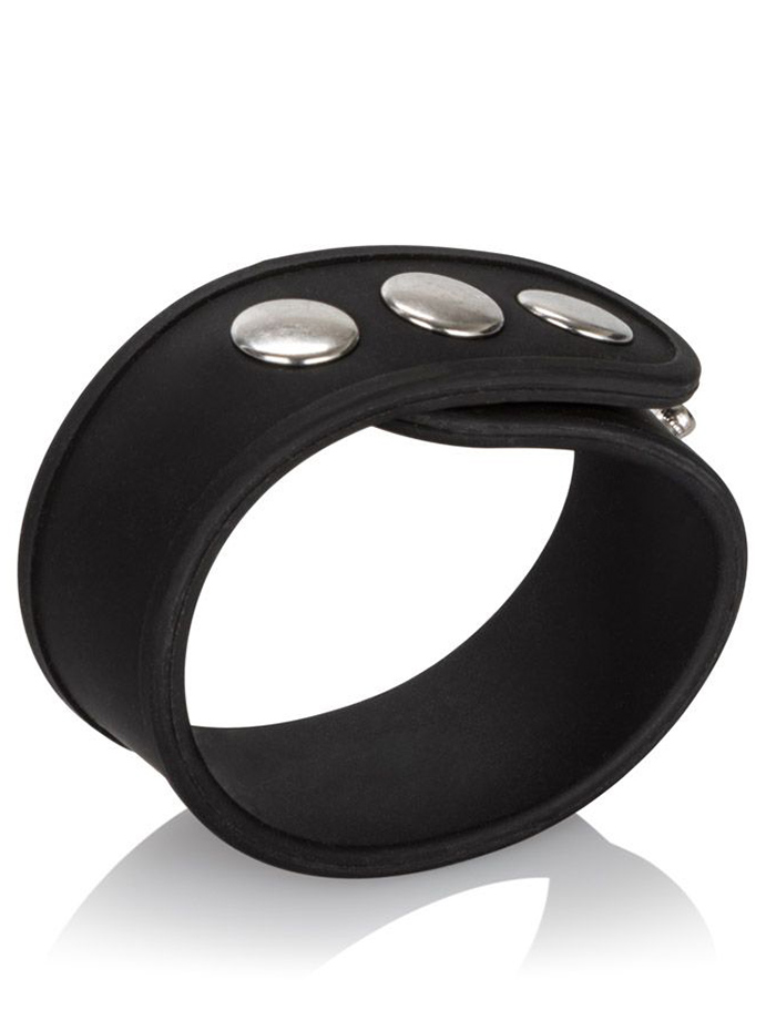 https://www.poppers-italia.com/images/product_images/popup_images/SE-1413-10-3-silicone-tri-snap-erection-ring__2.jpg