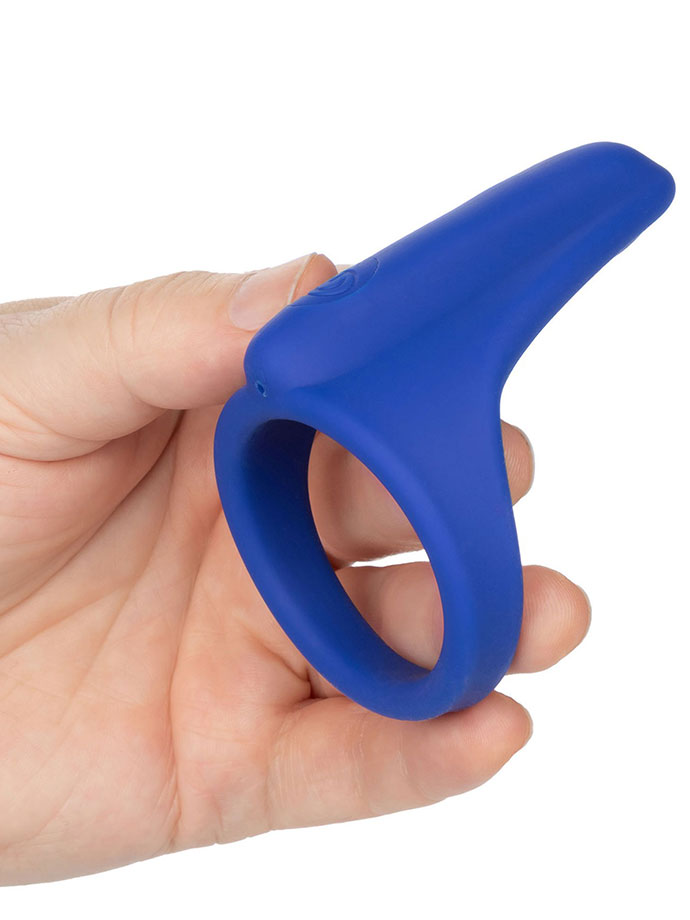 https://www.poppers-italia.com/images/product_images/popup_images/calexotics-admiral-vibrating-perineum-massager-cockring__2.jpg