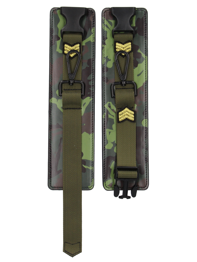 https://www.poppers-italia.com/images/product_images/popup_images/ouch-ankel-cuffs-army-theme-green__1.jpg