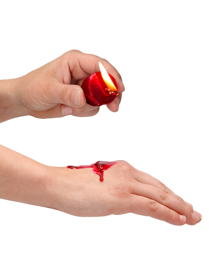 https://www.poppers-italia.com/images/product_images/popup_images/ouch-tease-candles-blood-orange-scented__1.jpg